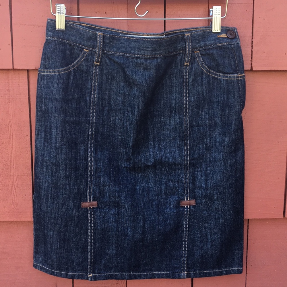 Gap Jeans Skirt, size 2 EUC